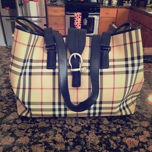 Large Burberry Tote